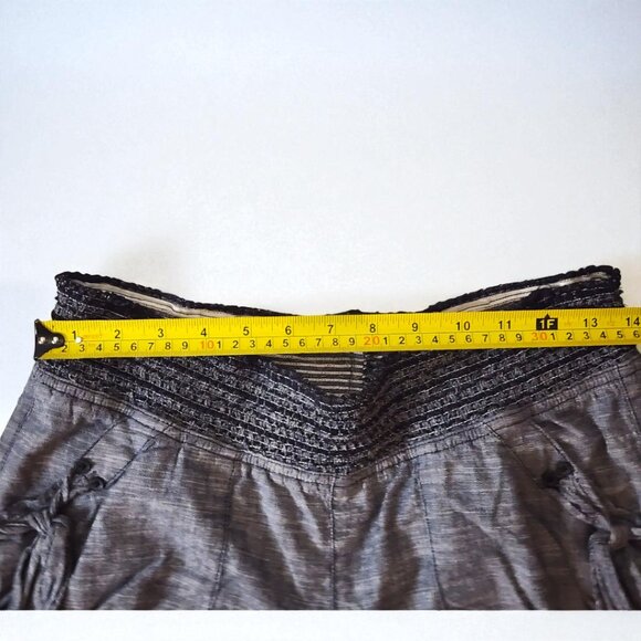 Candie’s Chambray Shorts Sz 9 – Smocked Waist, Front Tie Pockets - Picture 6 of 9